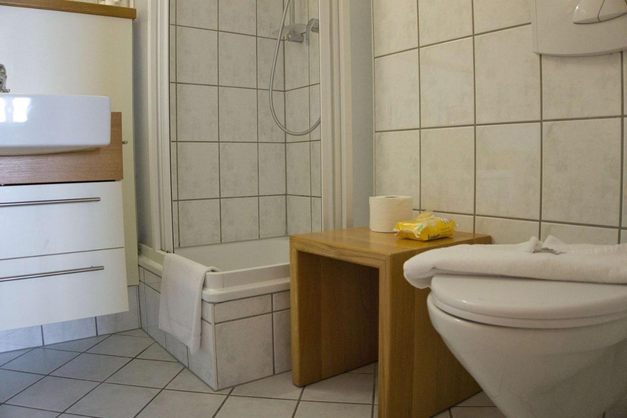 Fewo Mit Meerblick, Gratis Nutzung Vom Ahoi Erlebnisbad Und Sauna In Sellin - Haus Blick Zur See Fewo 11 Goehren  Luaran gambar